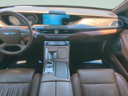 Used 2021 Genesis G90 3.3T Premium RWD image 10