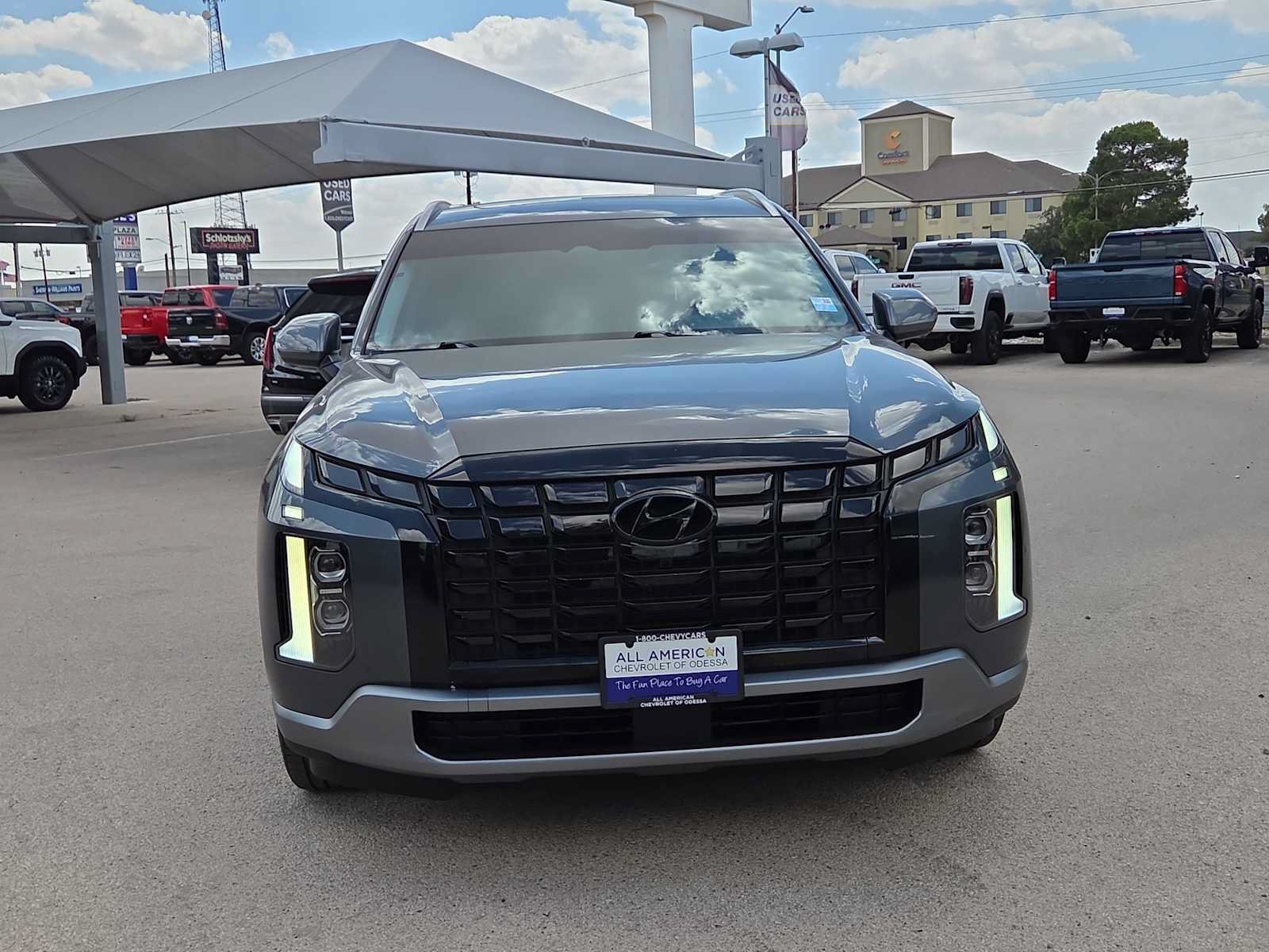 Used 2025 Hyundai Palisade SEL AWD/4WD image 3