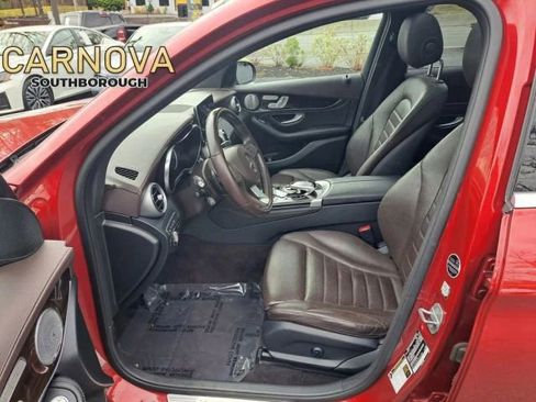 Used 2017 Mercedes-Benz GLC 300 4MATIC image 11