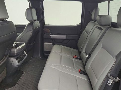 Used 2022 Ford F150 Lightning Lariat image 13