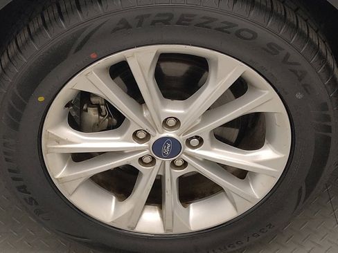 Used 2019 Ford Escape S image 31