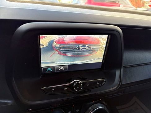 Used 2018 Chevrolet Camaro LT image 22