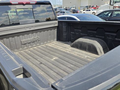 Used 2022 Chevrolet Silverado 1500 High Country AWD/4WD image 8