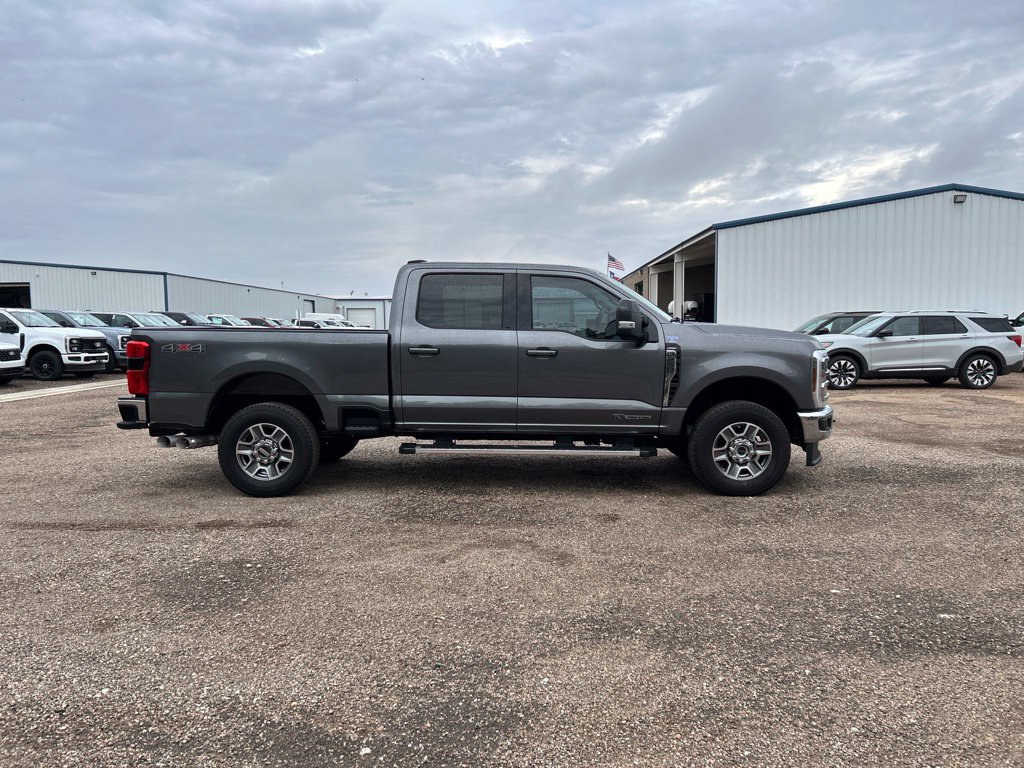 Used 2026 Ford F250 Lariat AWD/4WD image 8