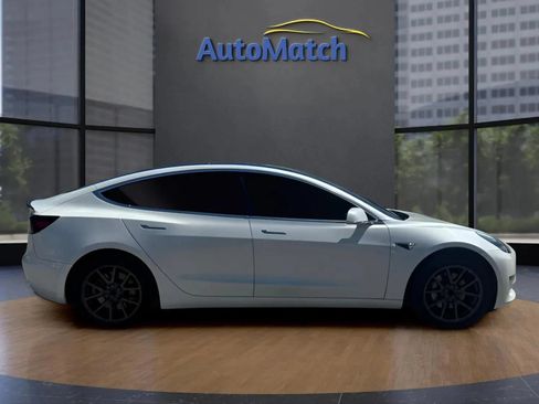 Used 2020 Tesla Model 3 Standard Range Plus RWD image 12
