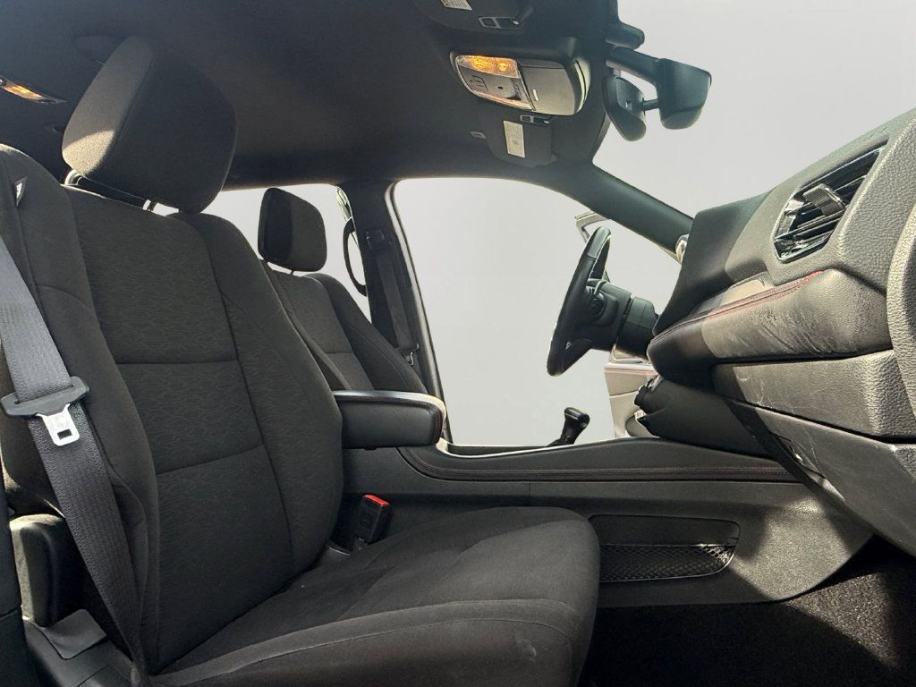 Used 2025 Dodge Durango GT AWD/4WD image 23