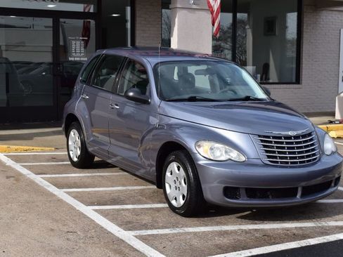 Used 2007 Chrysler PT Cruiser 4dr Wagon image 7