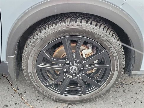 Certified 2023 Nissan Kicks SR w/ SR Premium Package image 10