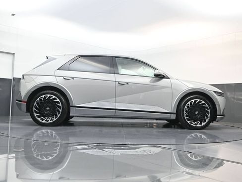 Certified 2024 Hyundai Ioniq 5 Limited AWD/4WD image 26
