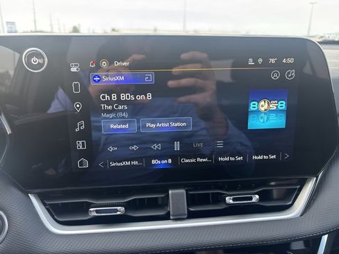 Used 2025 Chevrolet Equinox LT image 17