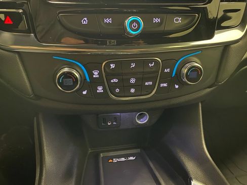 Used 2023 Chevrolet Traverse LT w/ LPO, Floor Liner Package AWD/4WD image 20