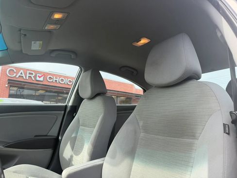 Used 2017 Hyundai Accent SE FWD image 9