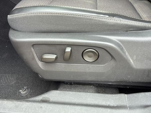 Used 2021 Buick Envision Preferred w/ Sport Touring Package AWD/4WD image 14