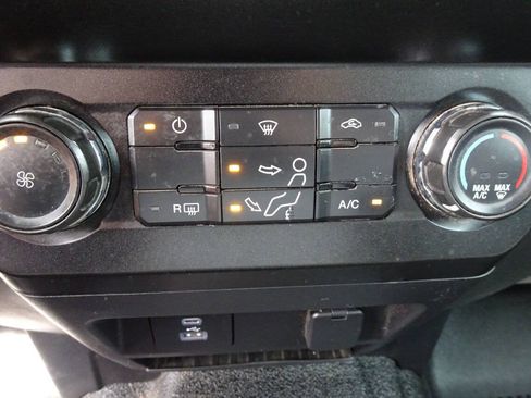 Used 2020 Ford F250 XL w/ STX Appearance Package AWD/4WD image 28