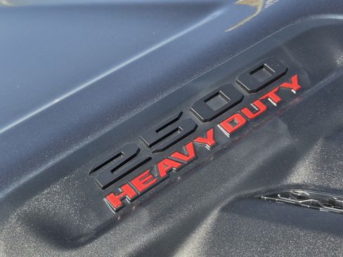 New 2026 RAM 2500 Laramie w/ Night Edition AWD/4WD image 9