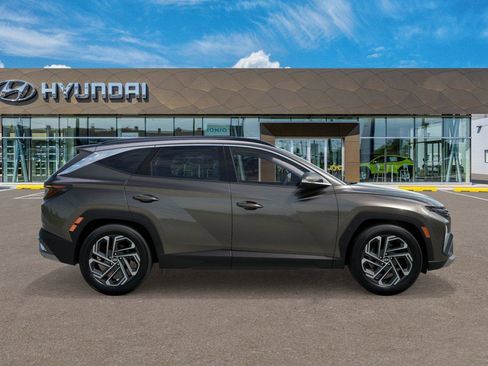 New 2026 Hyundai Tucson Limited image 7