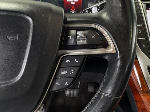 Used 2019 Lincoln Nautilus Reserve AWD/4WD image 15