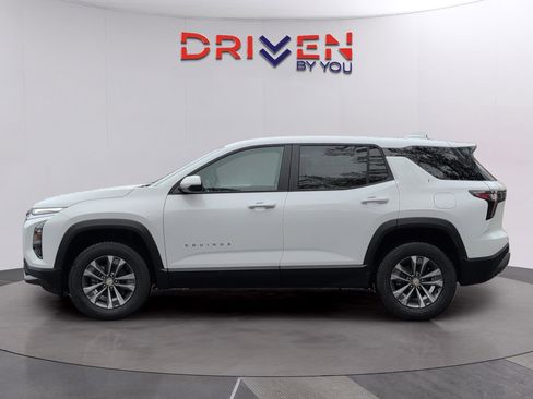 New 2026 Chevrolet Equinox LT w/ LPO, Floor Liner Package image 2