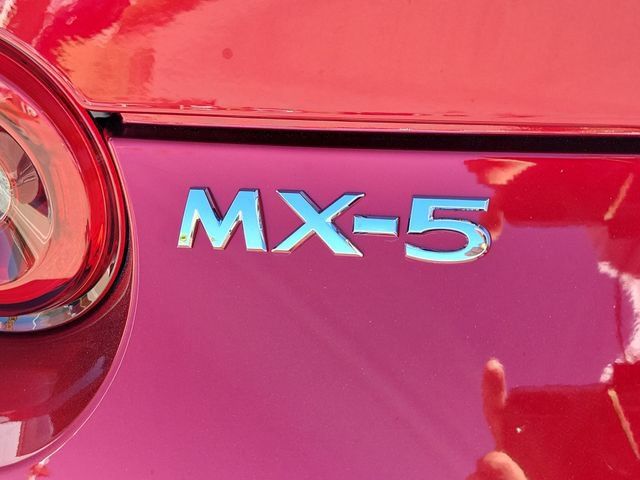 New 2026 MAZDA MX-5 Miata Club w/ Interior Package RWD image 26
