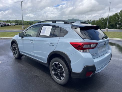 Used 2023 Subaru Crosstrek 2.0i Premium AWD/4WD image 5