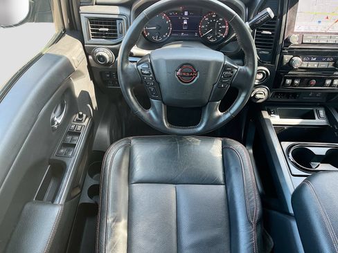 Used 2023 Nissan Titan PRO-4X w/ Pro-4x Convenience Package AWD/4WD image 23