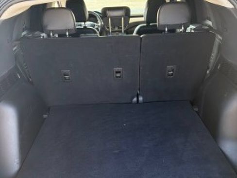 Used 2022 Ford Escape SEL w/ Technology Package FWD image 19