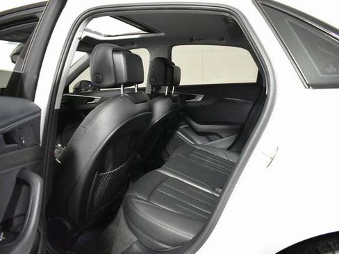 Used 2019 Audi A4 2.0T Premium image 27