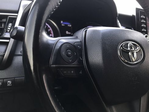 Used 2022 Toyota Camry SE image 35