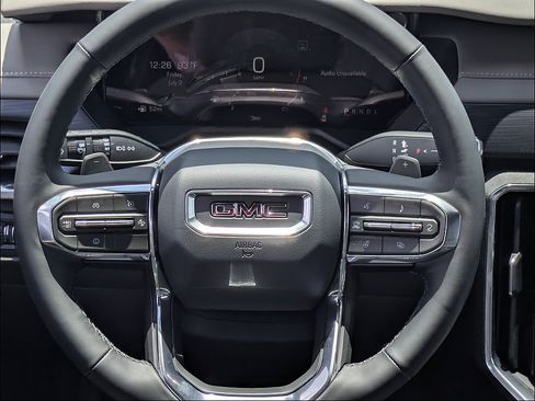 New 2026 GMC Acadia Elevation FWD image 16