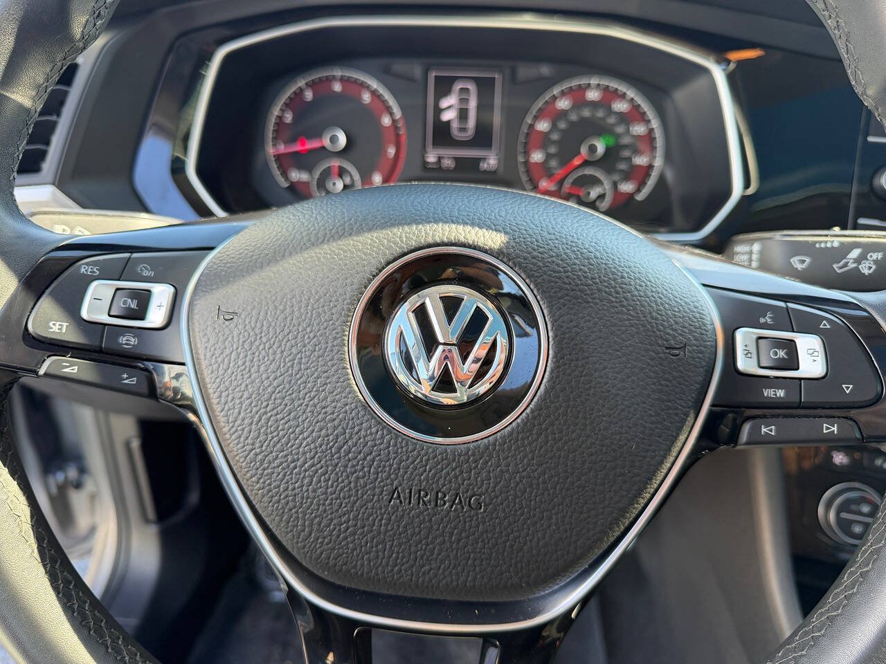 Used 2020 Volkswagen Jetta SE w/ SE Cold Weather Package FWD image 23