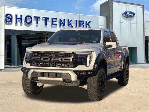 Used 2024 Ford F150 Raptor image 5