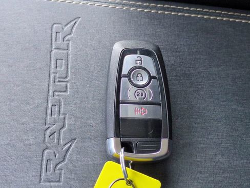 Used 2024 Ford Bronco Raptor AWD/4WD image 34