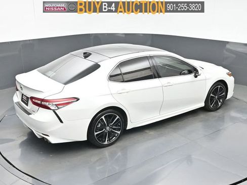 Used 2019 Toyota Camry XSE FWD image 33