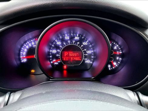 Used 2019 Kia Soul image 23