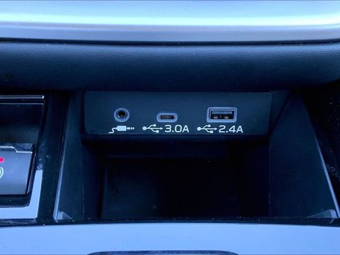 Certified 2025 Subaru Outback Premium image 15