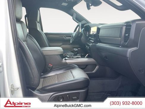 Used 2024 Chevrolet Silverado 1500 ZR2 w/ Technology Package image 15