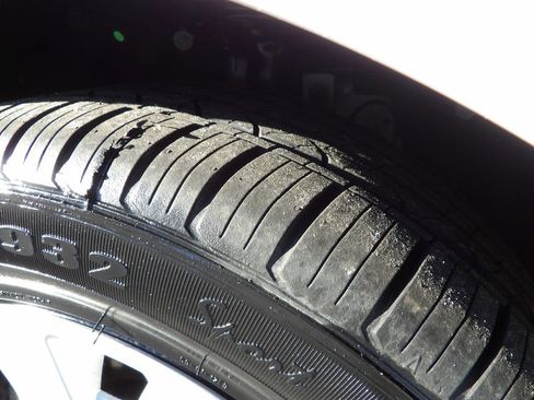 Used 2020 Ford Transit Connect XL image 47