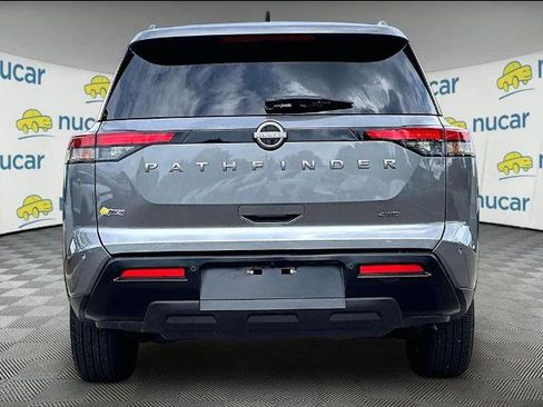 Certified 2026 Nissan Pathfinder SV AWD/4WD image 5