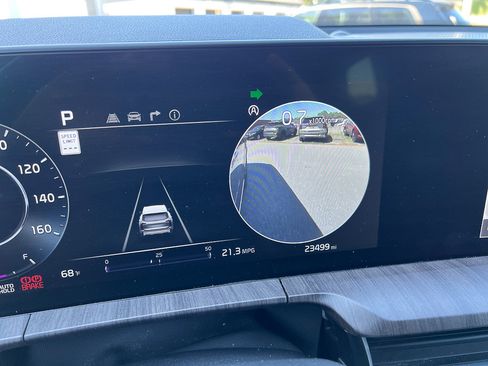 Used 2024 Kia Telluride SX AWD/4WD image 16