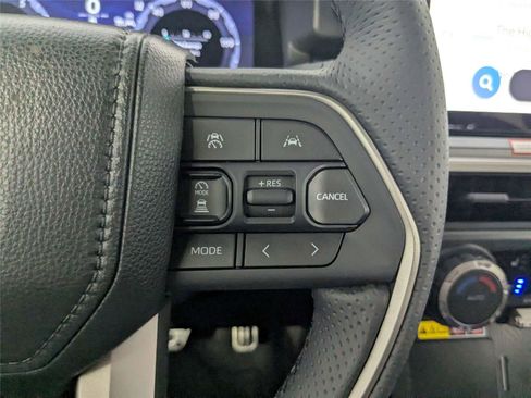 New 2026 Toyota 4Runner TRD Sport Premium AWD/4WD image 15