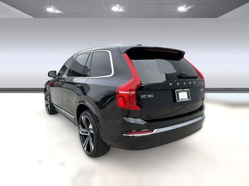 Used 2024 Volvo XC90 B6 Ultimate AWD/4WD image 3