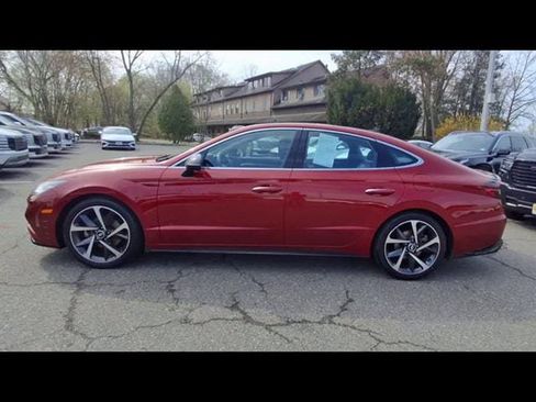 Certified 2023 Hyundai Sonata SEL Plus FWD image 5