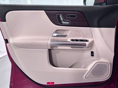 Certified 2023 Mercedes-Benz GLA 250 4MATIC image 16