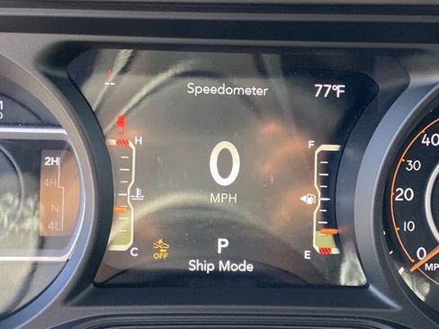 New 2025 Jeep Gladiator Willys image 19