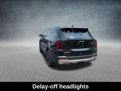Used 2025 Kia Sorento S w/ Panoramic Sunroof Package image 20