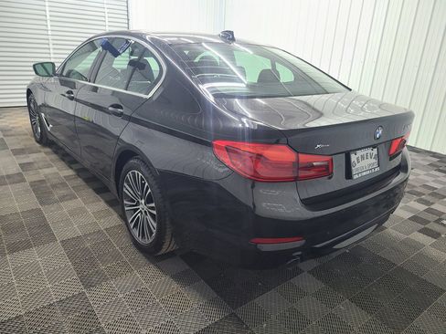 Used 2019 BMW 530i xDrive w/ Convenience Package AWD/4WD image 10