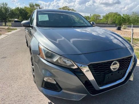 Used 2020 Nissan Altima 2.5 S image 8