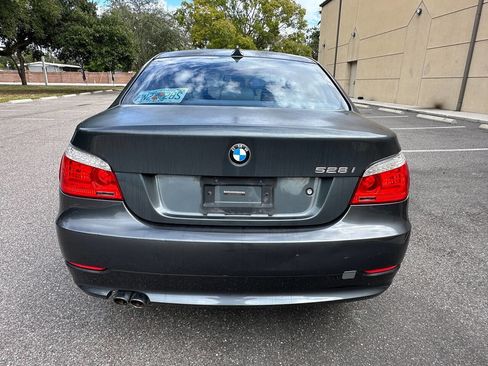 Used 2010 BMW 528i Sedan image 7