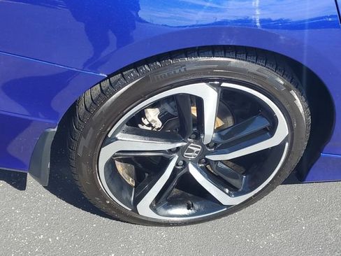 Used 2022 Honda Accord Sport image 5