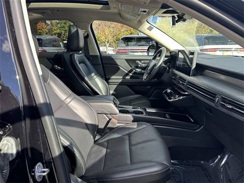 Certified 2023 Lincoln Corsair Reserve w/ Equipment Group 201A image 35